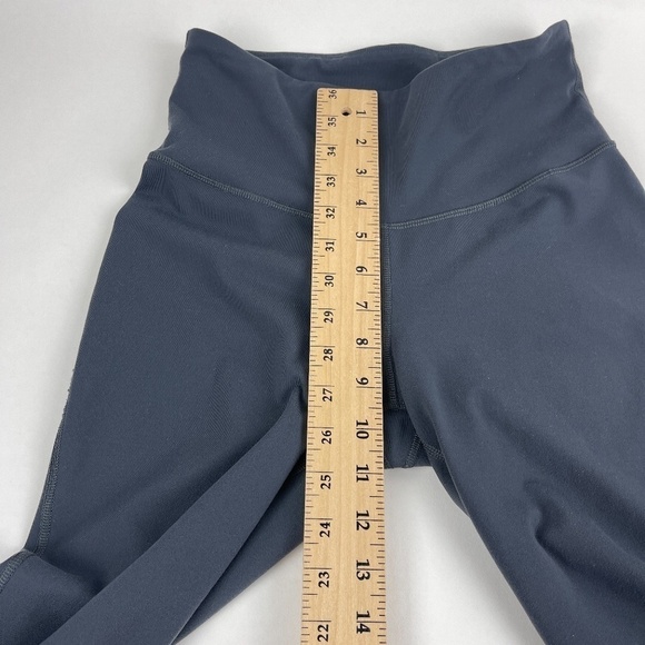 Old Navy Active Elevate Leggings Womens Small Gray Pink Mesh Ankle - Picture 6 of 9